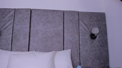 thara webstter online show from February 23, 11:53 am