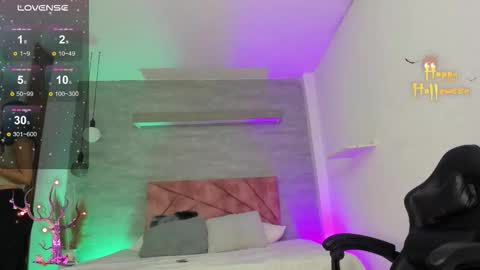 Thara Rouse online show from October 27, 12:22 pm