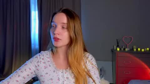 Alice online show from November 22, 12:30 pm