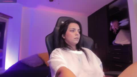 Paola online show from March 6, 2:40 pm