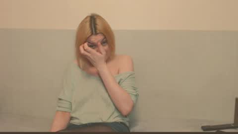 Eva online show from March 26, 12:02 am