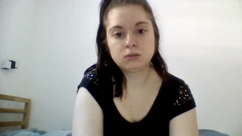 Snapshot of theblackdiamond194588 chatting on January 9, 10:09 am raissa online show from January 9, 10:09 am