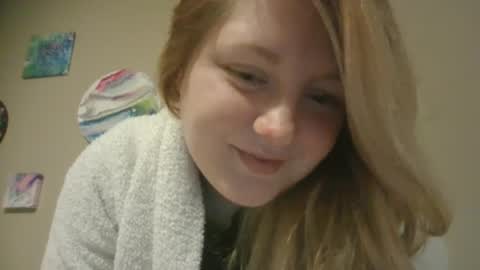 Kassandra Grant online show from January 7, 8:21 pm