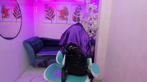 Theia  online show from October 16, 12:41 pm