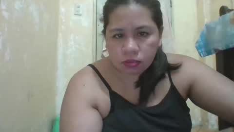 Snapshot of thelma794100 chatting on October 7, 3:27 pm thelma794100 online show from October 7, 3:27 pm