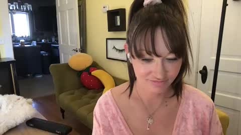 Cach Nelson online show from March 17, 5:50 pm