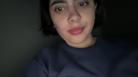 Snapshot of therealcamilabaddie chatting on December 14, 2:11 am therealcamilabaddie online show from December 14, 2:11 am