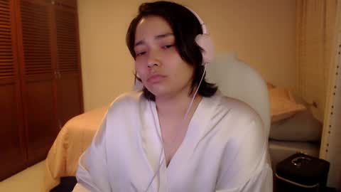 Mai online show from April 6, 12:32 am