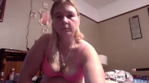 thickblonde_92 online show from October 8, 12:42 pm