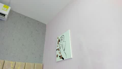 tiffany_mendez online show from May 28, 12:03 pm