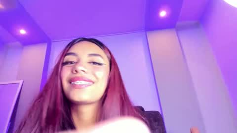 Snapshot of tiffany_sander chatting on September 29, 5:23 am tiffany_sander online show from September 29, 5:23 am