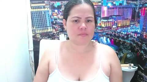 Tila online show from April 4, 11:47 pm