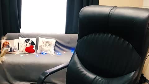 Luisa online show from September 22, 7:07 am