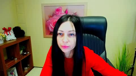 Luisa online show from December 18, 9:04 am