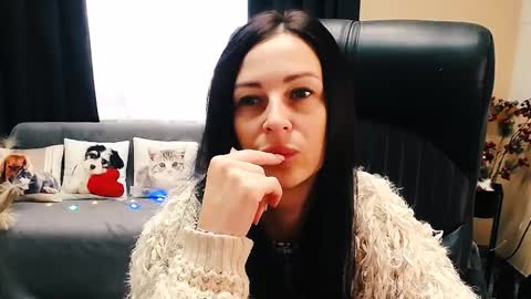 Luisa online show from September 26, 8:45 am