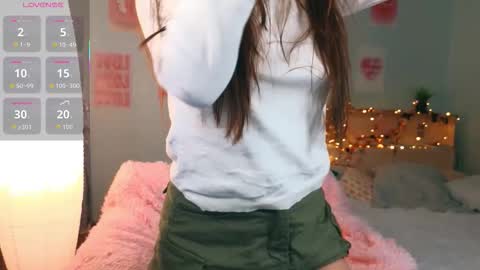 Mia online show from January 16, 4:41 am