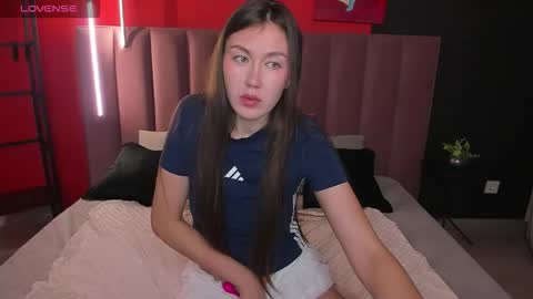 Tina  online show from November 9, 1:45 am