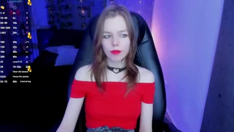 Snapshot of tina_tayllor chatting on February 3, 10:25 am Tina Tayllor MY SHEDULEMondayTuesdayWednesday FridaySaturdaySunday online show from February 3, 10:25 am