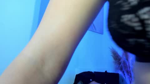 Tina  online show from October 24, 6:31 am