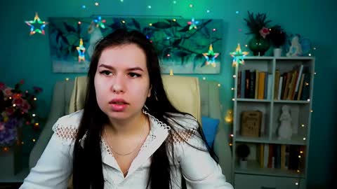 Miss Tina online show from December 31, 12:21 am