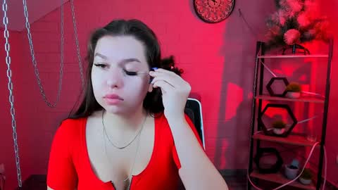 Miss Tina online show from December 5, 12:33 pm