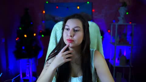 Miss Tina online show from December 22, 8:38 am