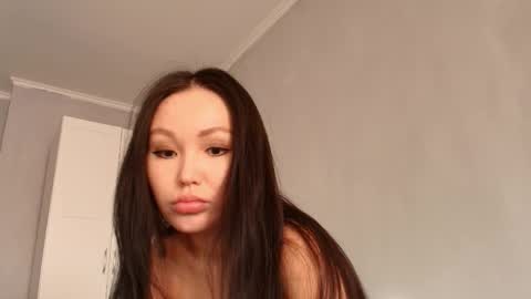 Lia online show from May 12, 3:04 am