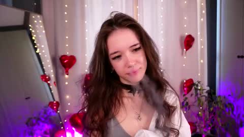 Annie online show from February 15, 7:51 am