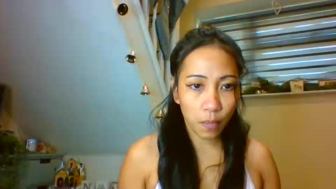 Tinyasian911718 sweetinyasian instagram online show from December 30, 1:03 pm