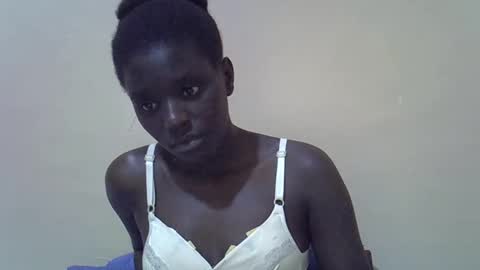 Snapshot of tishah chatting on October 9, 11:42 pm Roshan online show from October 9, 11:42 pm