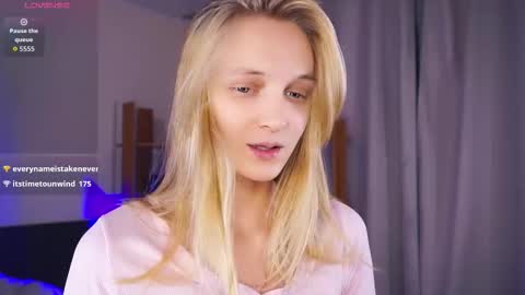 Mary online show from November 4, 7:57 am