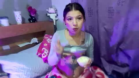 Tokio petit online show from December 1, 11:07 pm