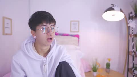 Blue  online show from October 29, 2:09 pm