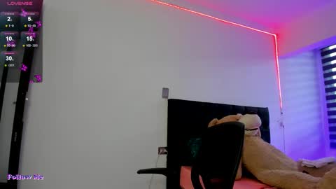 TORY COOPER online show from December 4, 9:57 pm