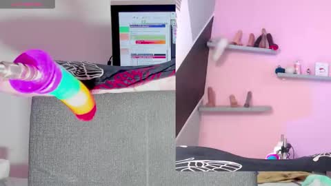 Snapshot of touk_kira chatting on September 16, 1:52 pm touk_kira online show from September 16, 1:52 pm