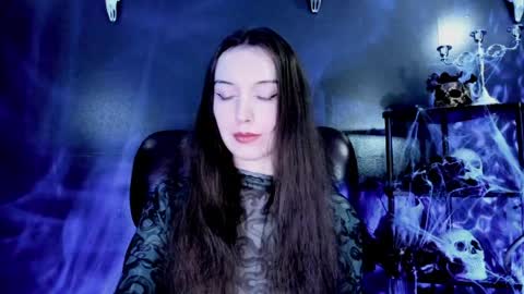 toxicdomme online show from April 8, 6:21 pm