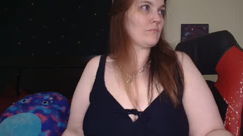 Lilly Miss Mistress Goddess Maam Queen Boss online show from November 23, 11:01 am