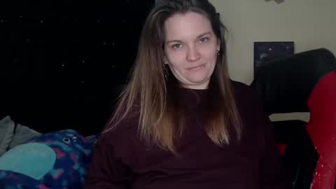 Snapshot of toxiclilly chatting on February 3, 8:46 am Lilly Miss Mistress Goddess Maam Queen Boss online show from February 3, 8:46 am
