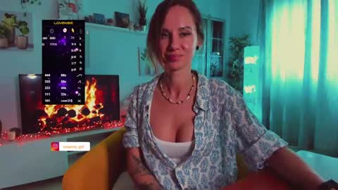 Hey my name is Kiri Kiri online show from June 4, 3:16 pm