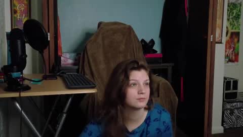 TreeJeanne online show from September 28, 1:12 am