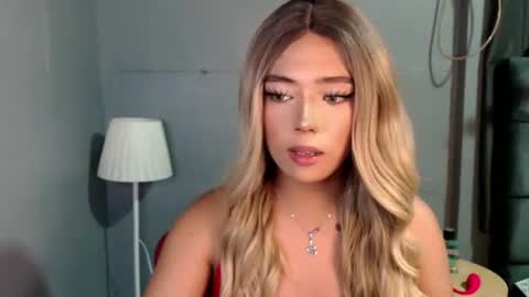 Snapshot of trexie_fucks15 chatting on October 13, 4:09 pm trexie_fucks15 online show from October 13, 4:09 pm