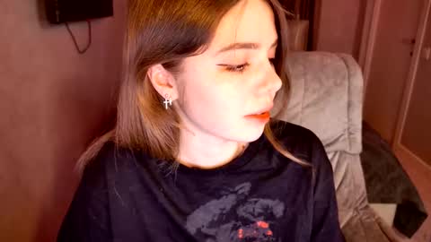 tripleprinces online show from December 5, 5:14 pm