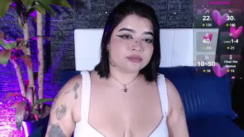 trixxiee_ online show from November 14, 7:47 pm