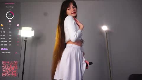 Grace online show from February 15, 10:20 pm