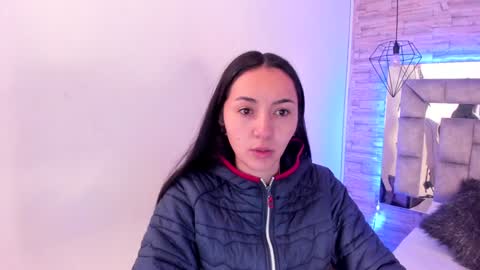 Snapshot of truelove_art chatting on December 4, 11:52 am online show from December 4, 11:52 am
