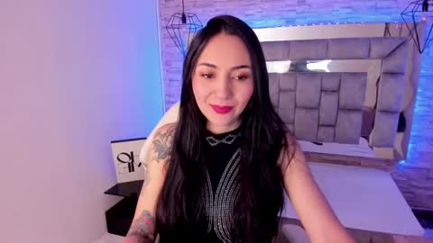 Snapshot of truelove_art chatting on December 13, 12:28 pm online show from December 13, 12:28 pm