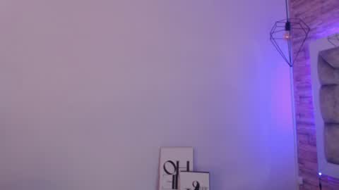 Snapshot of truelove_art chatting on February 8, 3:21 pm online show from February 8, 3:21 pm
