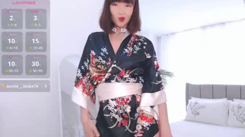 Snapshot of tumilio chatting on February 12, 12:33 pm TumiLio online show from February 12, 12:33 pm