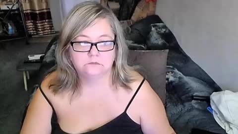 Lana online show from October 10, 8:41 am