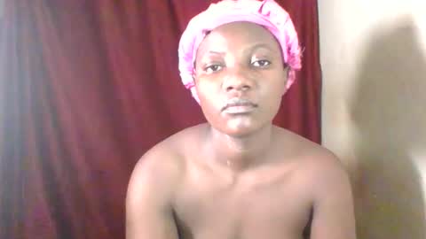 Snapshot of twerker_lyly chatting on September 11, 12:33 am twerker_lyly online show from September 11, 12:33 am